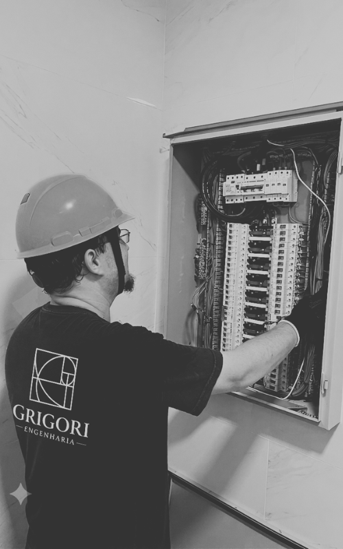 Atendimento corretivo em instalação elétrica predial